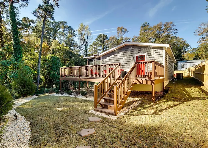 Step-Free Home W/ Fire Pit - 3 Miles To Usc!